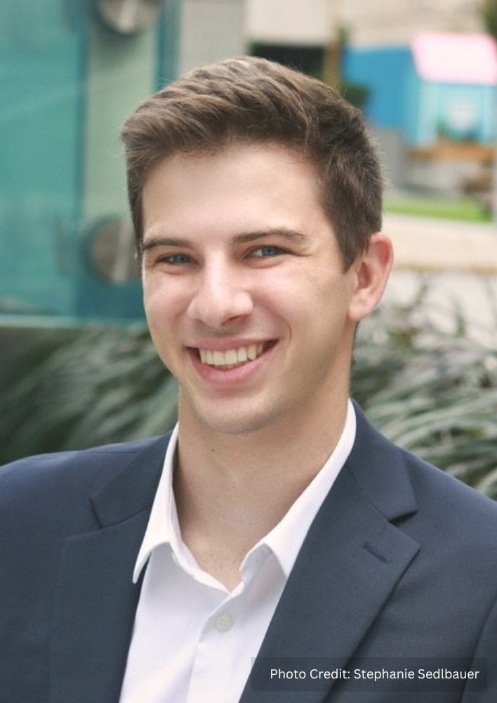 Professional Photograph Headshot Zach Salsburg-Frank. Music Director Pacific Boychoir Academy 2024-25. Photo Credit: Stephanie Sedlbauer